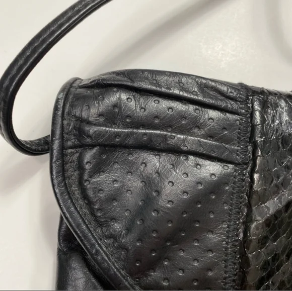 Vintage 70s Leather & Snakeskin Envelope Handbag Black Perforated Velvet Lined - Picture 3 of 14